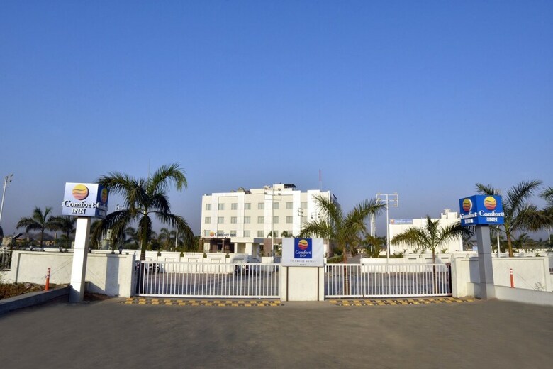 Hotel Comfort Inn Donil