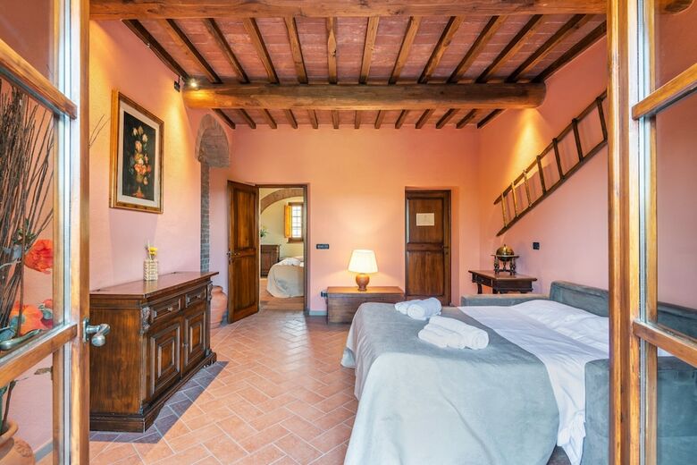 Agroturismo Borgo Divino