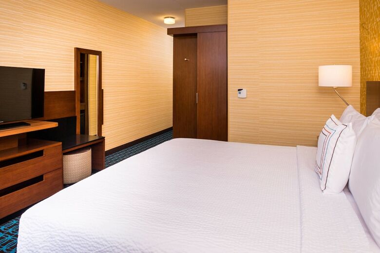 Hotel Fairfield Inn And Suites By Marriott Akron Stow