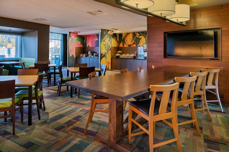 Hotel Fairfield Inn And Suites By Marriott Akron Stow