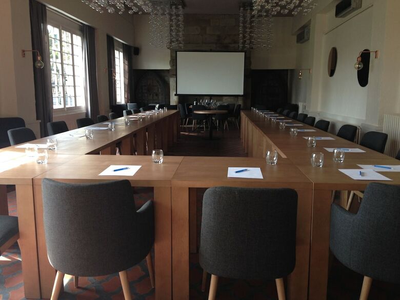 Hotel H�tel La R�serve de Brive