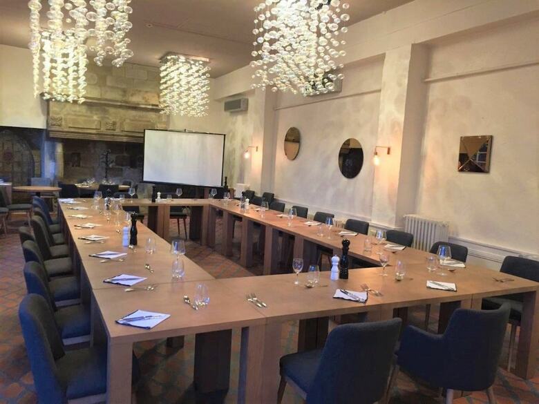 Hotel H�tel La R�serve de Brive