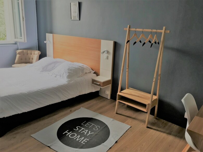 Hotel H�tel La R�serve de Brive