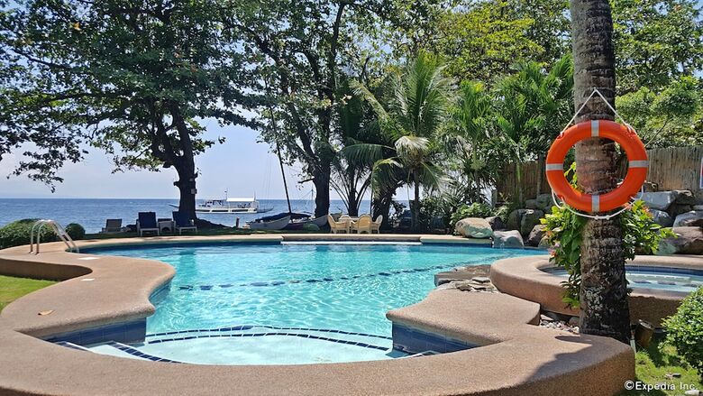 Apartamento Mike's Dauin Beach Resort