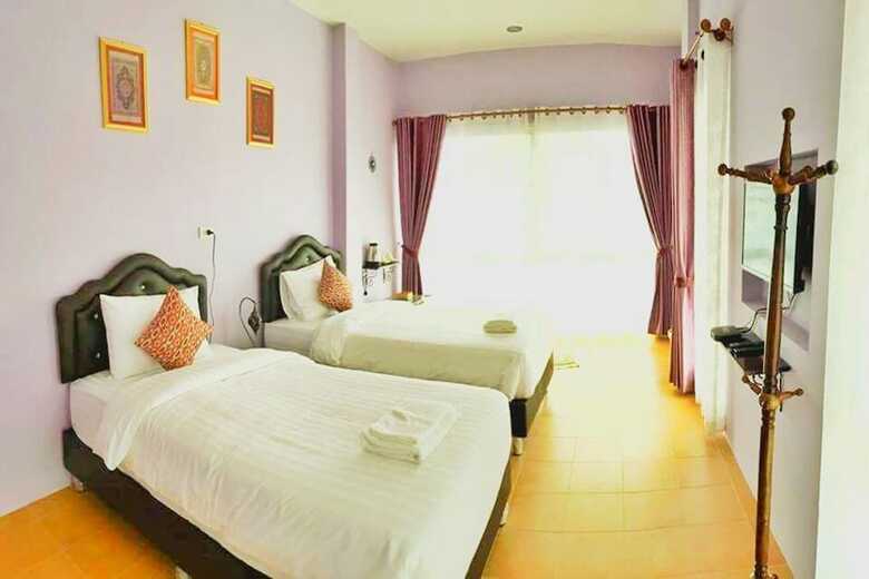 Hotel Chowdhury Home