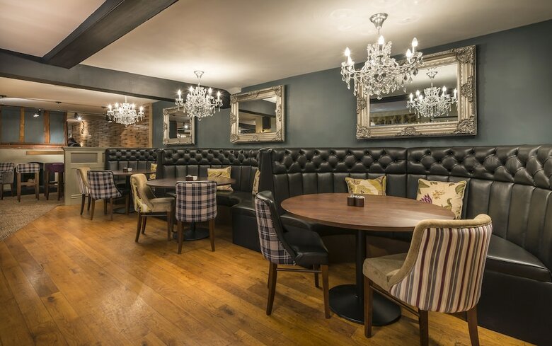 Hotel The Golden Lion