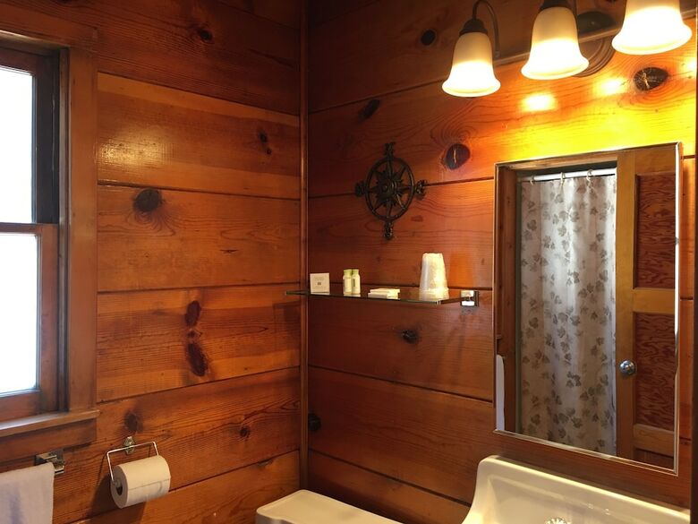 Motel Tahoe Cottage Inn