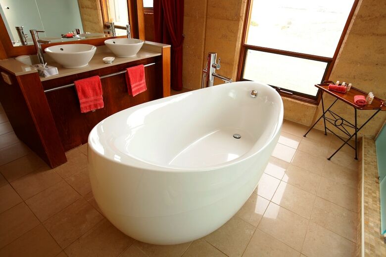 Lifetime Private Retreats