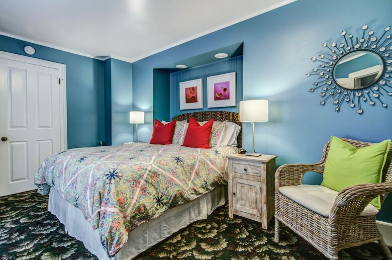 Bed & Breakfast Twin Oaks Inn