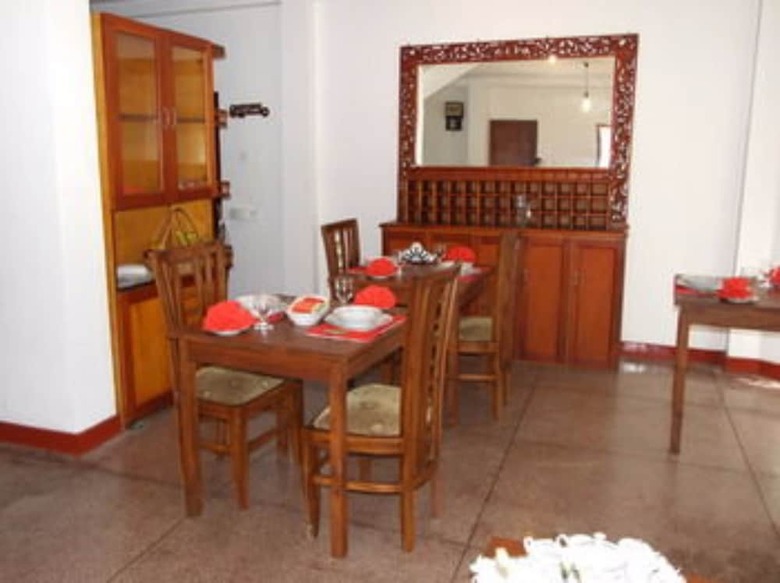 Hotel Tree Breeze Inn