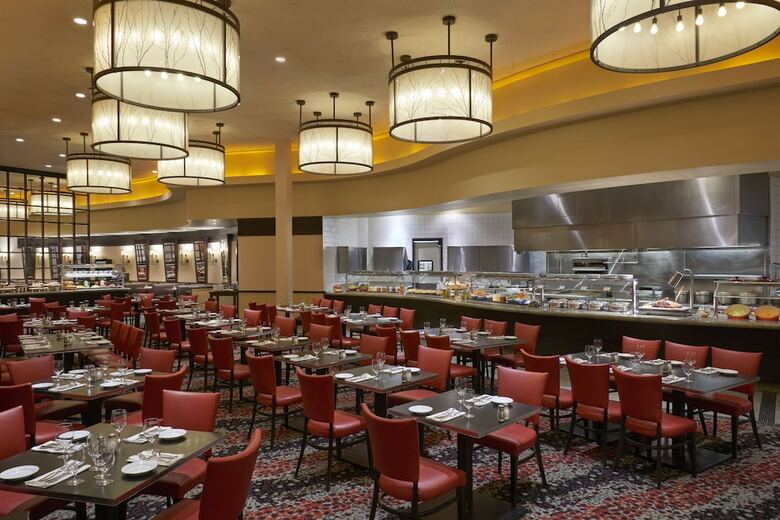 Hotel River Cree Resort And Casino