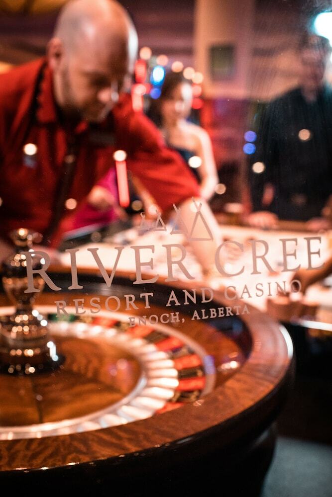 Hotel River Cree Resort And Casino