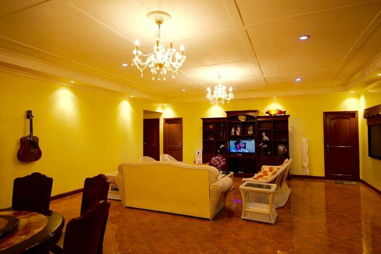 Hotel Dee Guesthouse - White Sands