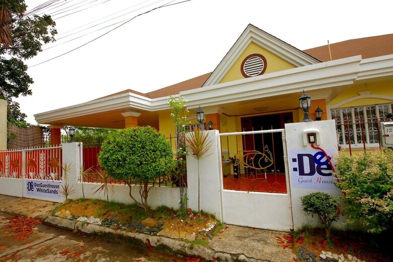 Hotel Dee Guesthouse - White Sands