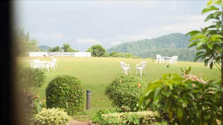 Hotel Ancoombra Tea Estate Bungalow