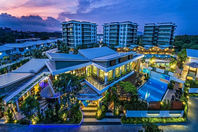 Hotel Chalong Miracle Lakeview Resort & Spa