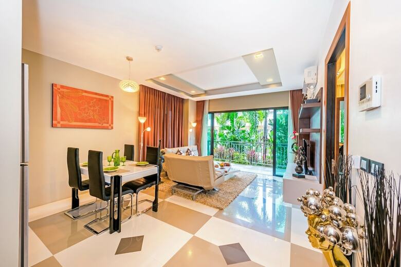 Hotel Chalong Miracle Lakeview Resort & Spa