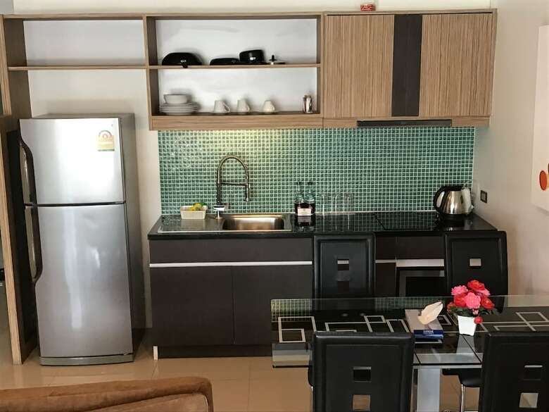 Hotel Chalong Miracle Lakeview Resort & Spa