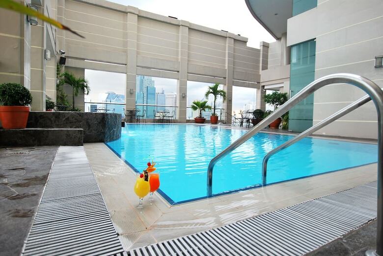 City Garden Hotel Makati