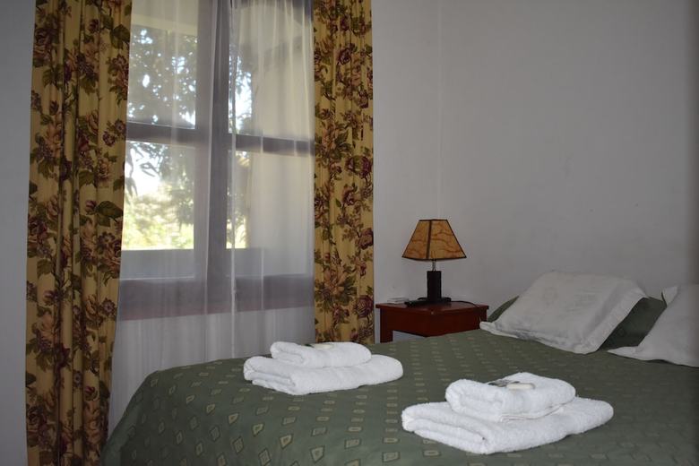 Hostal Benitez Hosteria