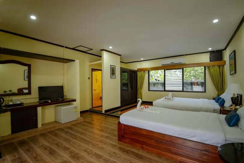 E-outfitting Vang Thong Hotel