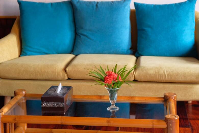 E-outfitting Vang Thong Hotel