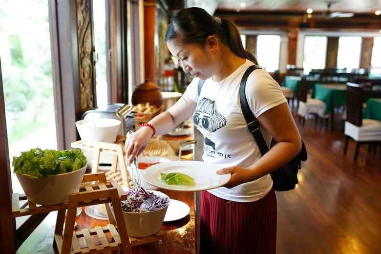 E-outfitting Vang Thong Hotel