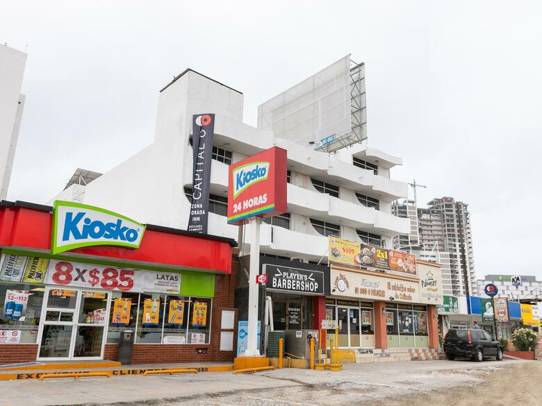 Hotel Capital O Zona Dorada Inn