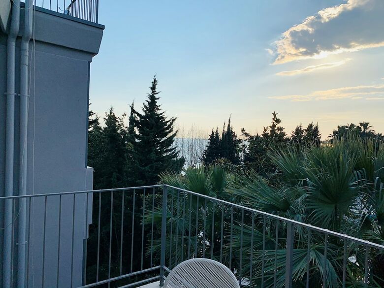 Front Lake Apartments Bardolino