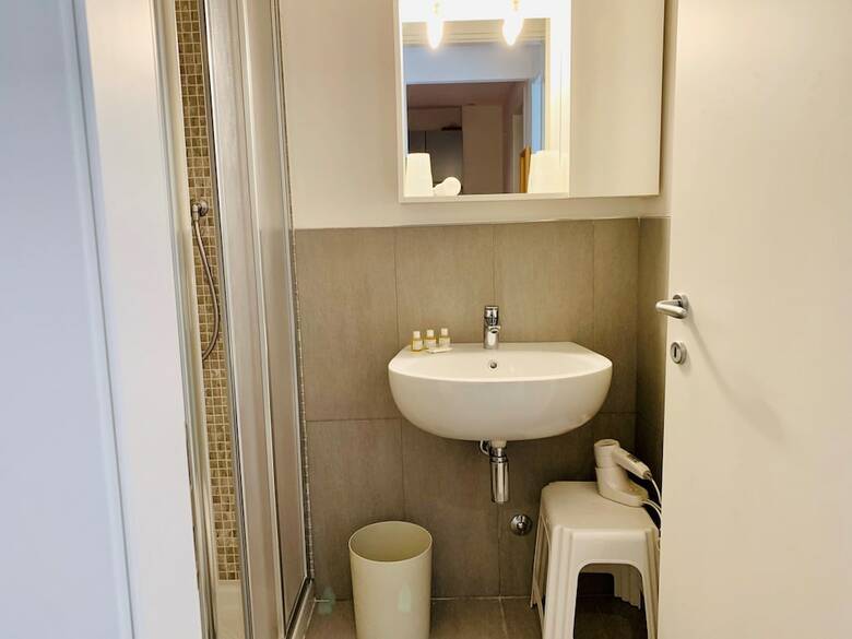 Front Lake Apartments Bardolino
