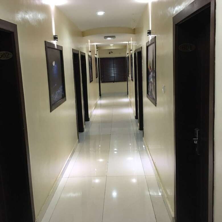 Golphins Suites And Hotels