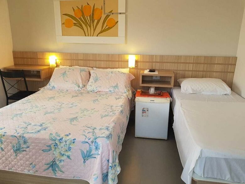 Hostal Tulipa Hotel