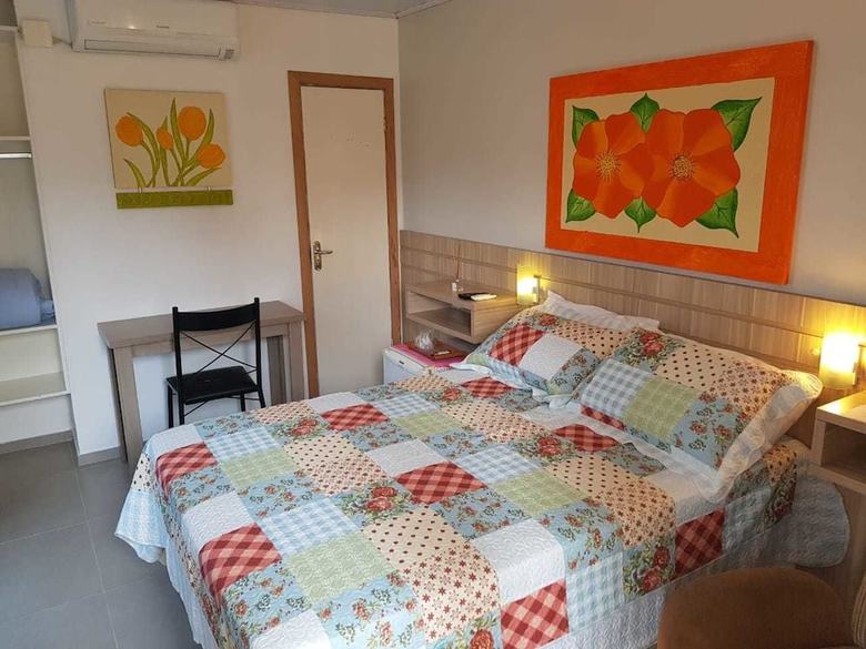 Hostal Tulipa Hotel