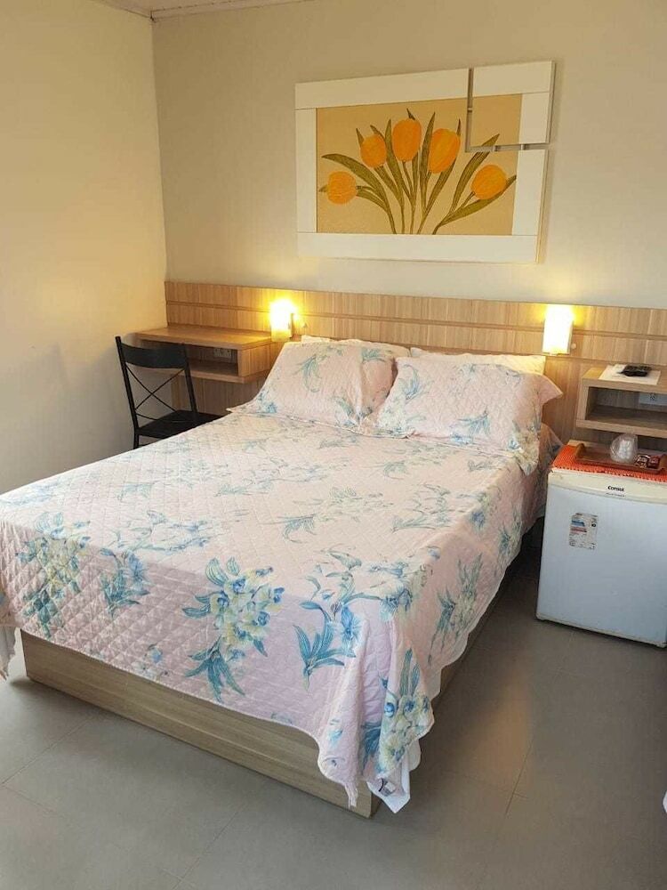 Hostal Tulipa Hotel