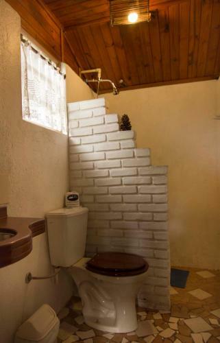 Hostal Canto Da Lua Chal�s E Api�rio