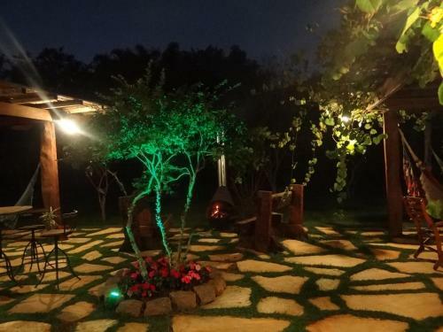Hostal Canto Da Lua Chal�s E Api�rio