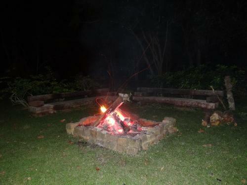Hostal Canto Da Lua Chal�s E Api�rio