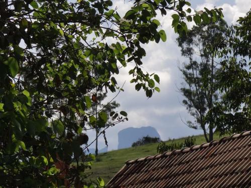 Hostal Canto Da Lua Chal�s E Api�rio