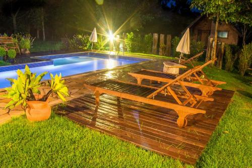 Hostal Canto Da Lua Chal�s E Api�rio