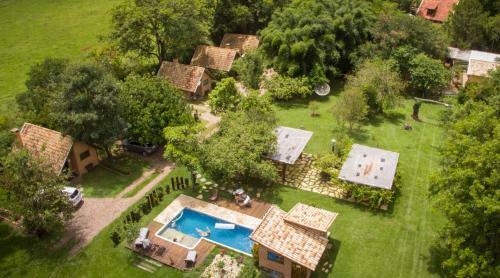 Hostal Canto Da Lua Chal�s E Api�rio