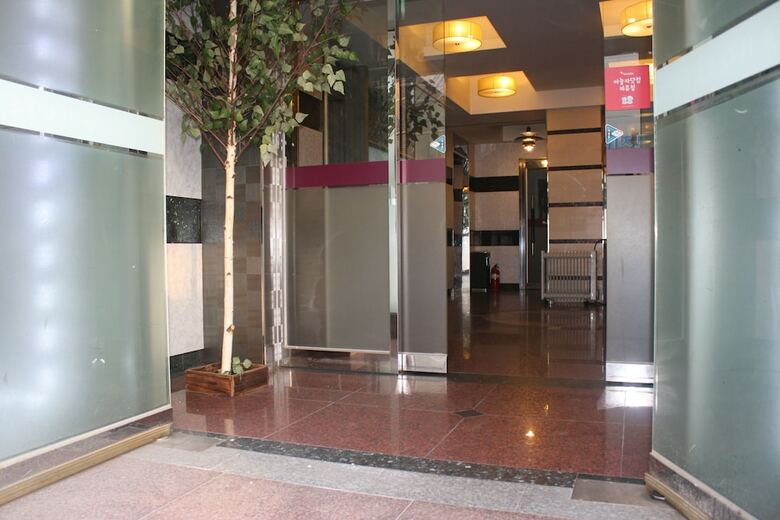 New Seven Hotel