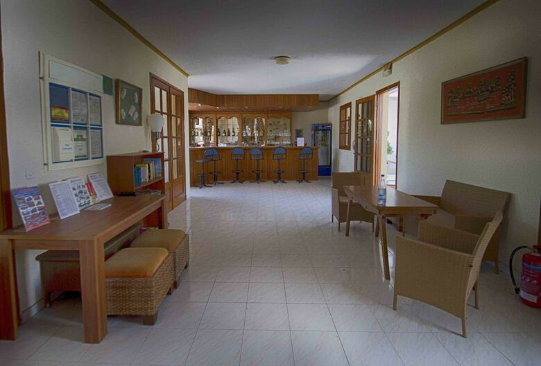 Aparthotel Eleonas Apartments