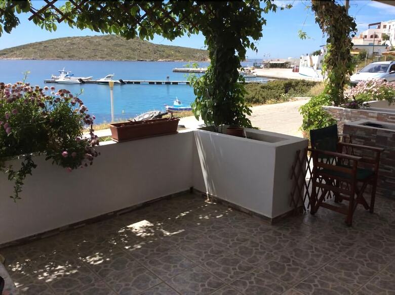 Apartamentos Poseidon Studios