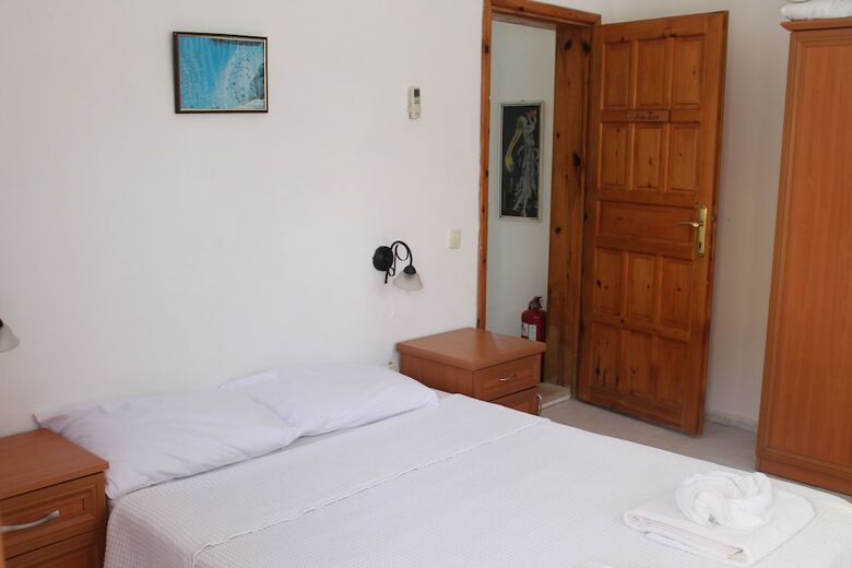Lizo Hotel