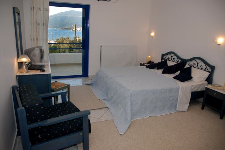 Aparthotel Alykes Hotel Apartments
