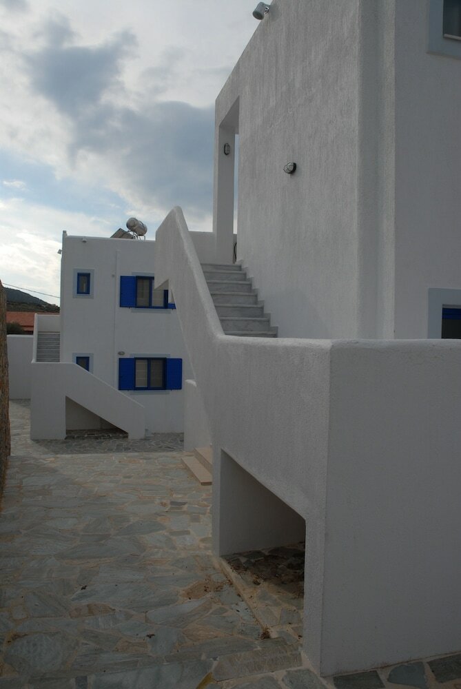 Aparthotel Alykes Hotel Apartments