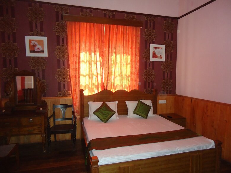 Hotel Treebo Trip Rosefield Heritage