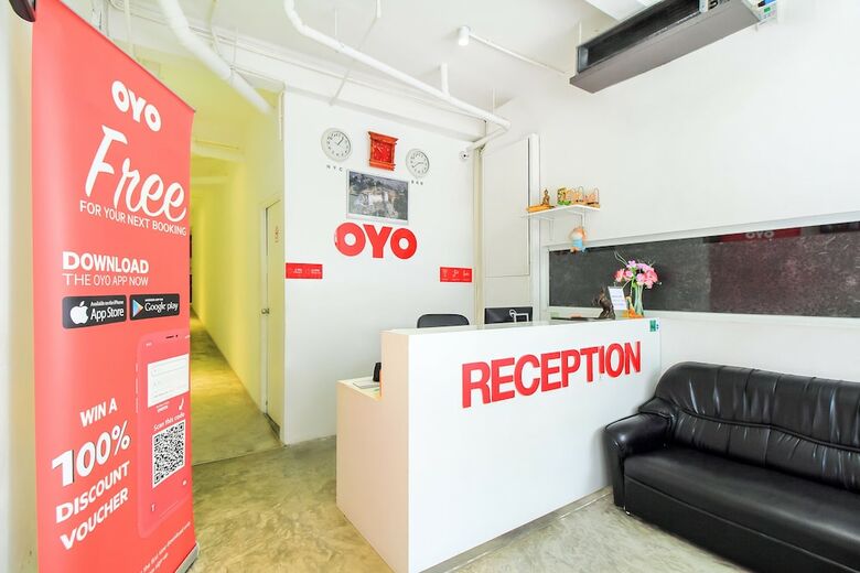 Oyo 332 Everest Boutique Hotel