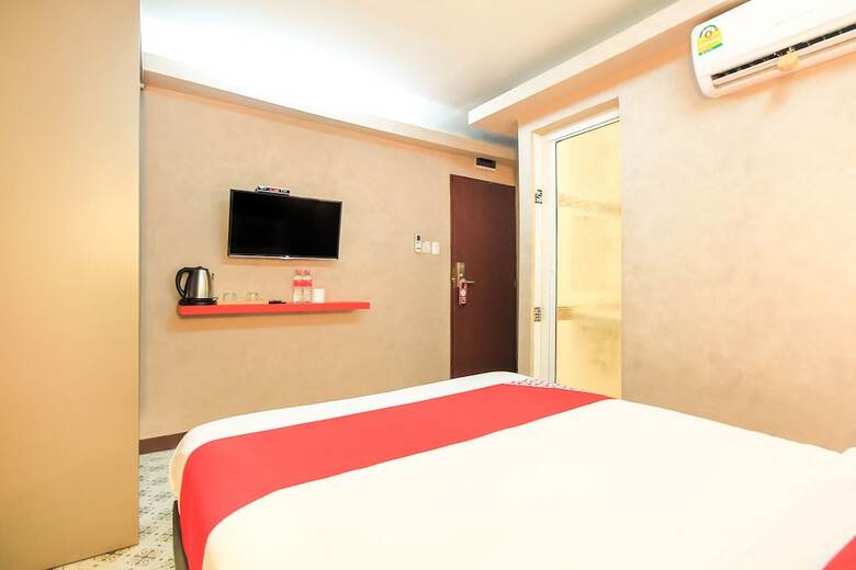 Oyo 332 Everest Boutique Hotel