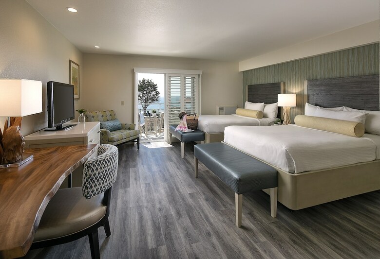 Hotel Inn At The Cove